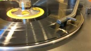 Vinyl: Grieg - Peer Gynt Suite No 1 (von Karajan/BP)