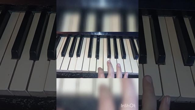 Песня "BLOODY MARY" на пианино туториал.🎹🎹 смотреть онлайн