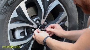 Новые логотипы КИА на Карнивал. Как заменить логотипы