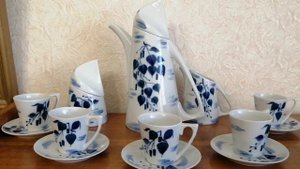 10. Кофейный сервиз "Бурек". Туймазинский фарфор. Башкирия.