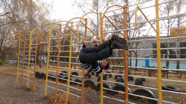 Как прокачать пресс на улице? Три эффективных этапа. смотреть онлайн