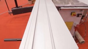 Демонстрация работы Форматно-раскроечного станка Ostermann 3200 на выставке КАМИ. Подробно в деталя