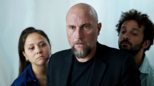 Не буди во мне киллера — Русский трейлер (2023)