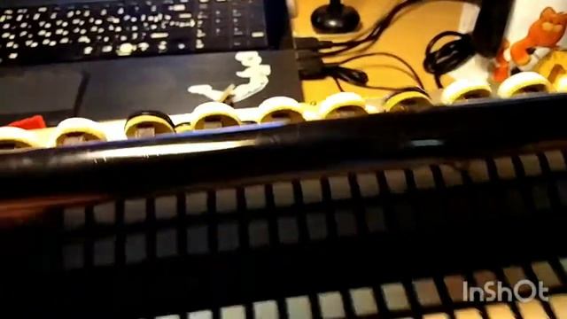 Три причины западания клавиш. Ремонт баяна. смотреть онлайн