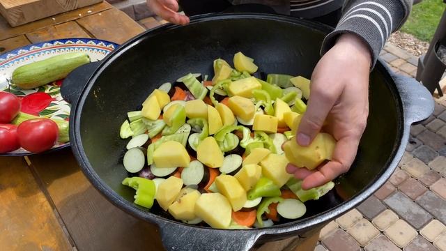 Басма узбекская в казане на костре | Рецепт блюда для друзей смотреть онлайн