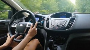 Ford Escape 2.5 L - лучший паркетник из США? Отзыв владельца.