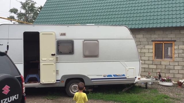 Мувер на прицепе даче с рессорной подвеской