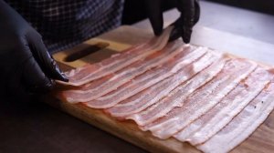 Свиная вырезка фаршированная вялеными томатами, моцареллой и базиликом // Мясо в духовке