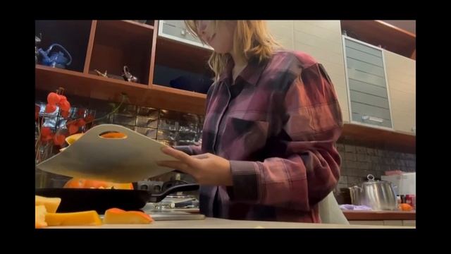 Cooking  готовим тыквенный суп смеемся с несмешных шуток