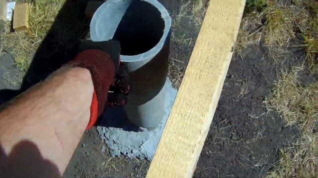 1/2 Постройка своими руками курятника , висящего на столбах. Часть 1. смотреть онлайн