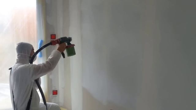 Sous couche sur placo avec pistolet bosch PFS 3000 смотреть онлайн