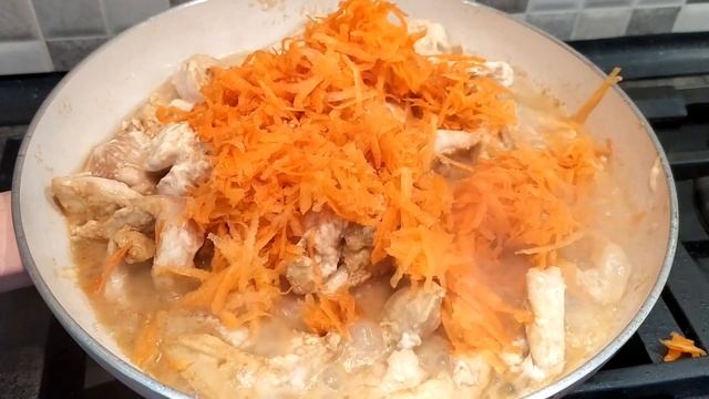 БЕФСТРОГАНОВ ИЗ КУРИЦЫ Проще не бывает! Рецепт на одной сковороде