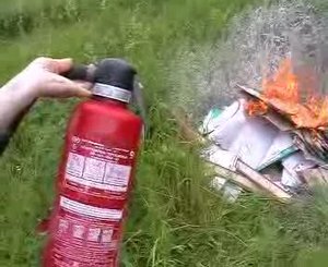 Тест огнетушителя ОП-4(г). Порошковый, газогенераторный.