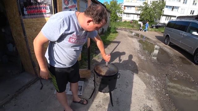 ГОТОВИМ ВЕПРЕВО КОЛЕНО ПО-ЧЕШСКИ | ОБМЫВАЕМ ГАРАЖ МАКСА