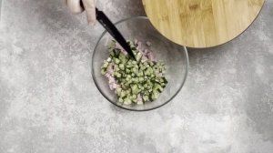 КАК ПРИГОТОВИТЬ САЛАТ ИЗ РОЛЛТОНА С КОЛБАСОЙ? Вкусный, с лапшой быстрого приготовления, простой