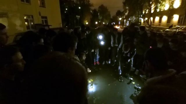 Сходка Холостяка Максима возле офиса Black Star. 30 дней до Black Star. смотреть онлайн