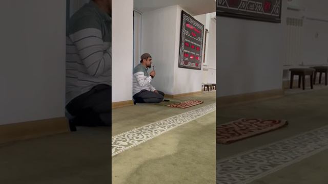 Сиротулла Раупов в Чеченской республике город Гудермес Аульская мечеть 🕌 07.10.2022г смотреть онлайн