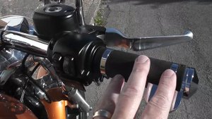 Harley-Davidson Sportster XL1200CA: Avon Air Grips & Boss with Harley Turn Signal Extension Caps