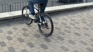 ТОП 10 ПРОСТЫХ ТРЮКОВ НА ВЕЛОСИПЕДЕ | НА ЗАДНЕМ КОЛЕСЕ, БАННИХОП