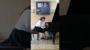 6 мая 2016г. Елизавета Благополучная исполняет: Хачатурян. Сонатина ДО мажор