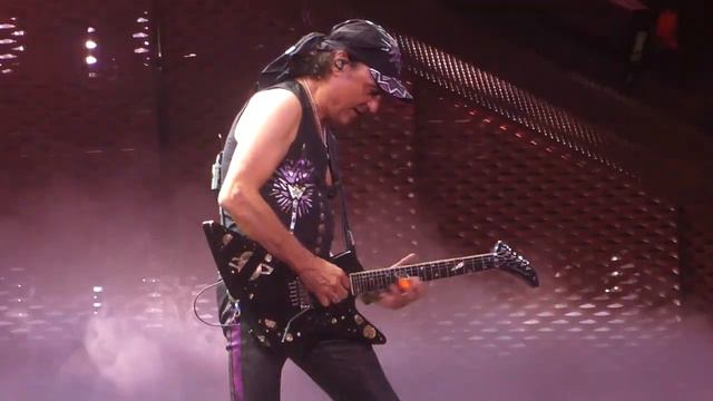 SCORPIONS - Rock You Like a Hurricane (Live at MSG 05/06/2022) смотреть онлайн