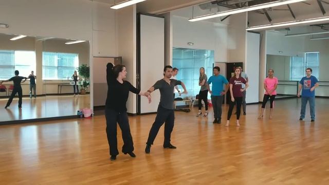 Texas A&M Samba formation choreography day 2: coco rolla, rhythm bounce, Cuban break, shadow voltas смотреть онлайн