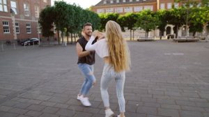 Janis & Zoé | Justin Bieber - Intentions Bachata Remix | Bachata Sensual | Couple Dance | Baile