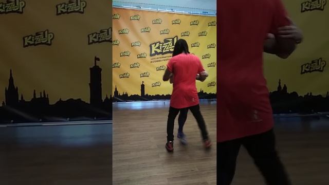 Jojo & Nadia Boiko - Urban Kiz ?? KizzUp смотреть онлайн