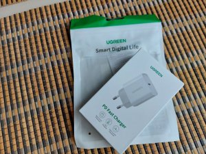 UGREEN Быстрая зарядка 20w/ Распаковка/