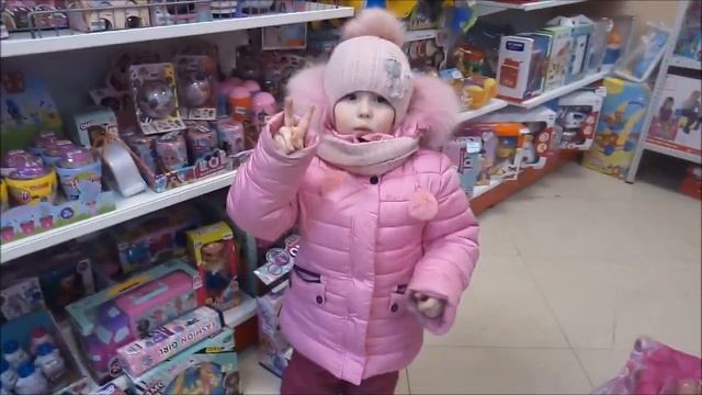 ВЛОГ как Настя покупала ХОЛОДНОЕ СЕРДЦЕ 2, магазин игрушек, кафе Relax... смотреть онлайн