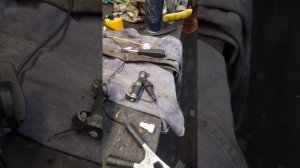 Чистка форсунок Хонда ВФР 800 5 поколения дёшево и сердито.