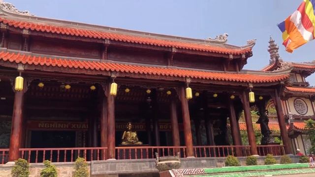 Нячанг. Вьетнам. Пагода Лонг Шон Будда смотреть онлайн