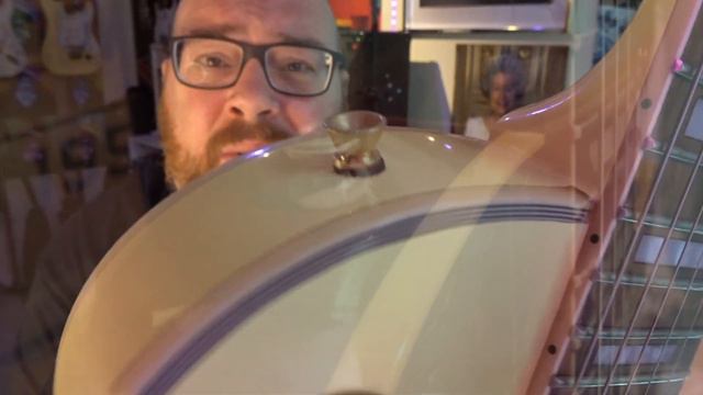 10 Ways To Spot A Fake Chibson Gibson Les Paul смотреть онлайн