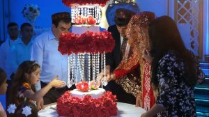 Нурали и Сарвиноз Свадебный клип