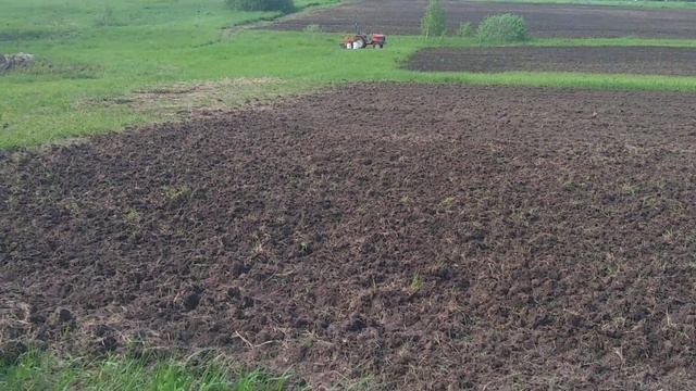 Начал обработку участка. смотреть онлайн