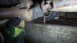 Движуха в гараже, ремонт опель фронтера, вибрация досвидания!