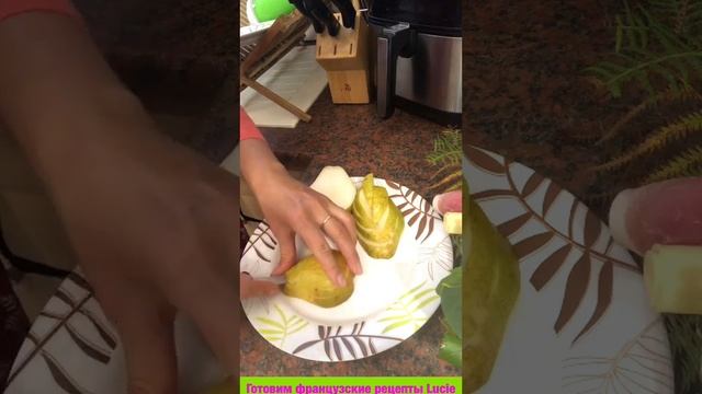 #shorts Как нарезать красиво грушу How to cut a beautiful pear