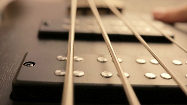 Ibanez SR300EB Unboxing - SR300EB-WK Weathered Black Bass Guitar смотреть онлайн