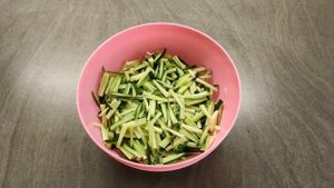 Салат с крабовыми палочками