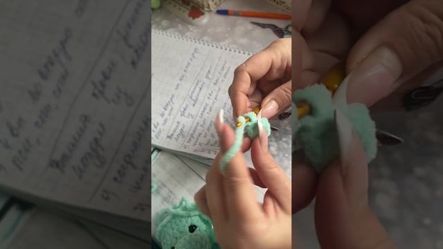 2 часть МК дракошки . Вяжем крючком дракошку смотреть онлайн