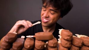 ASMR CHOCOLATE ICE CREAM MAGNUM NUTELLA MILKA DESSERT MUKBANG 초콜렛 아이스크림 먹방 チョコレートアイスクリーム