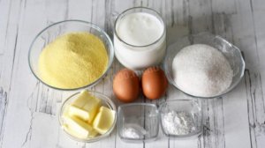 Пирог на кефире с манкой в духовке