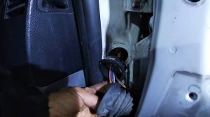 Замена зеркала Спринтер A9068102093 W906 правое