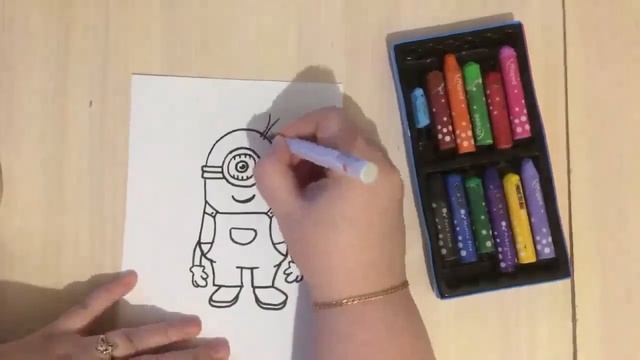 Как нарисовать МИНЬОНА. Девочка-миньон. Рисование для детей