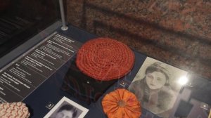 ВЫСТАВКА "МОЛОДАЯ ГВАРДИЯ"