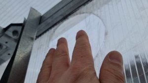 решил я уже поставить вентиляторы на солнечной энергии в теплице