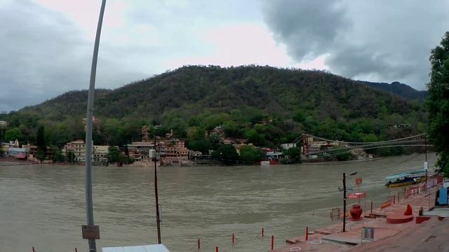 Индия Утренний Ришикеш. #Путешествие Чай, Лангур. ХАНУМАН. Не Многословен. Смотрите Наслаждайтесь) смотреть онлайн