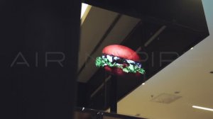 Поставили голографические вентиляторы Dsee 60H для ресторана BLACK STAR BURGER