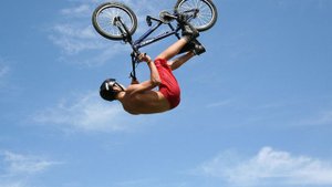 Неудачный прыжок с трамплина