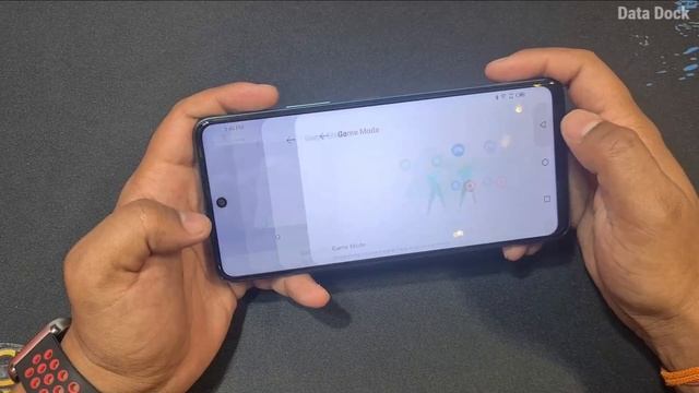 Infinix Note 11 & Note 11s 30+ Hidden Features | XOS 10.0 Tips & Tricks | Data Dock